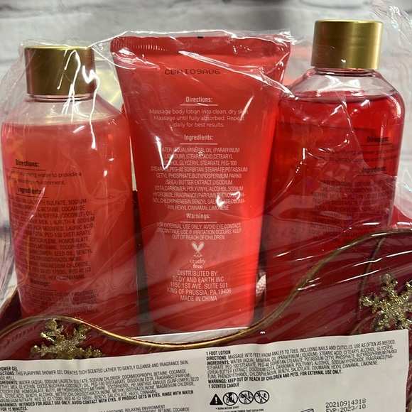 Body & Earth Cinnamon Apple Bath Set NWT. - Picture 6 of 8